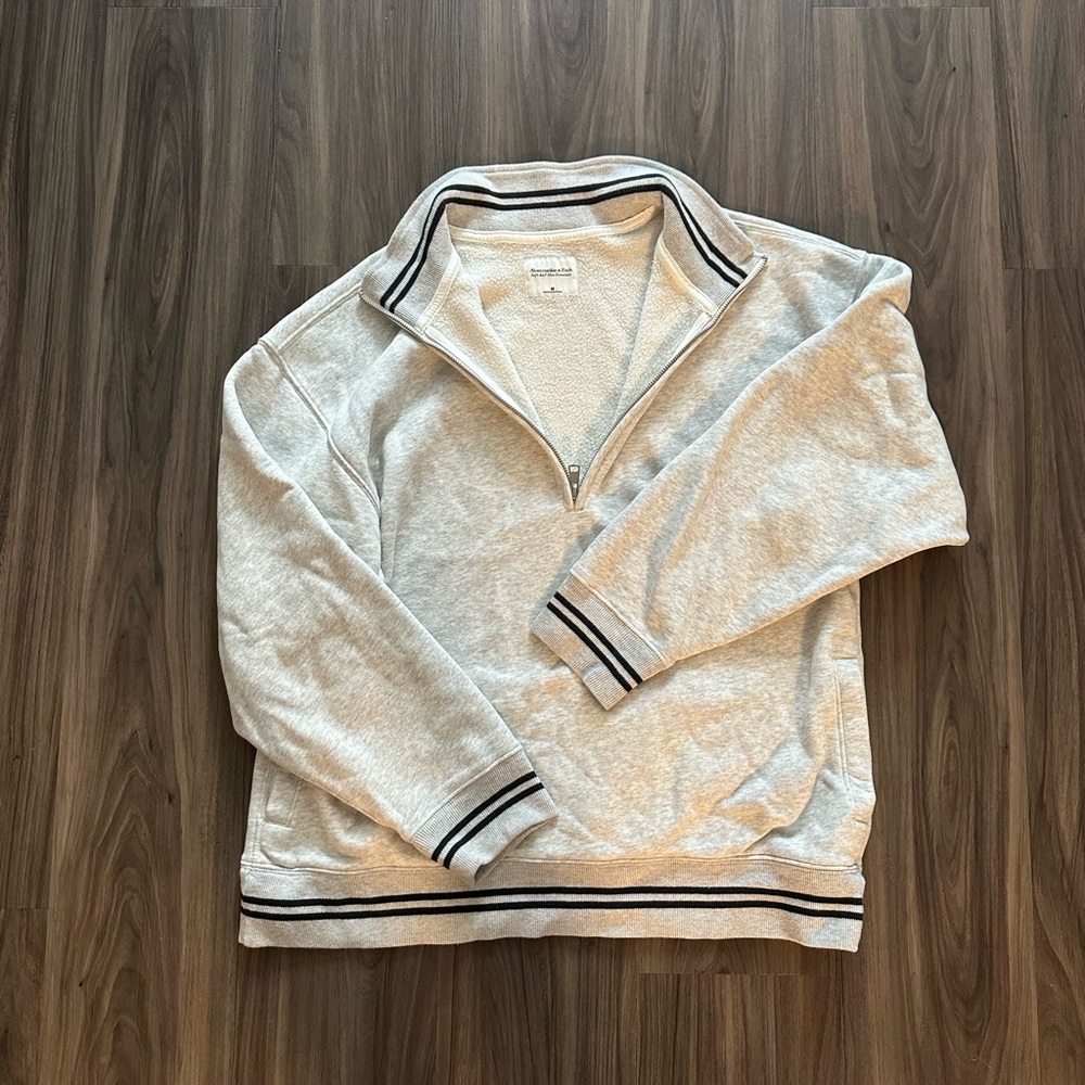 Abercrombie & Fitch Gray Stripe Essential Sunday half zip - oversized